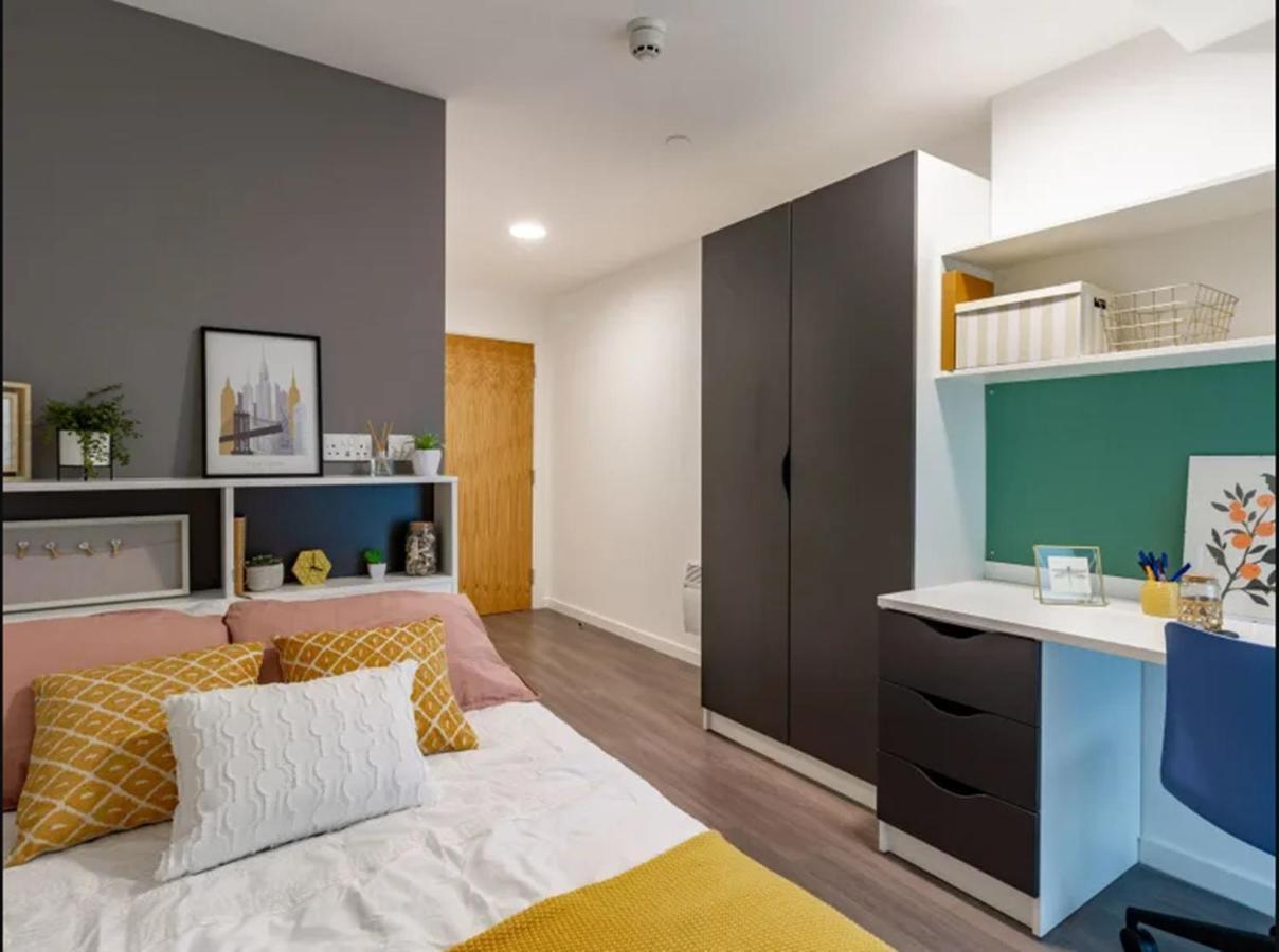 Modern Rooms In Wembley, Sk Londra Esterno foto